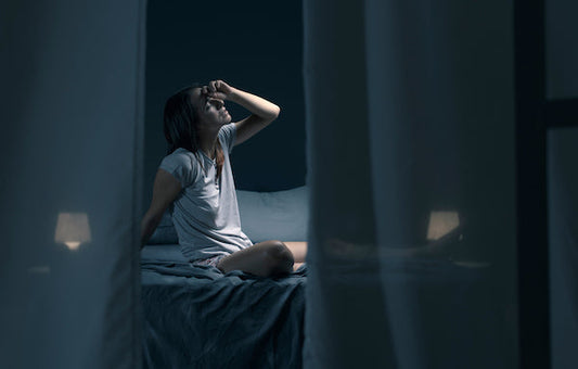Nachtschweiß - Wie viel schwitzen wir pro Nacht? | Fünf Ursachen